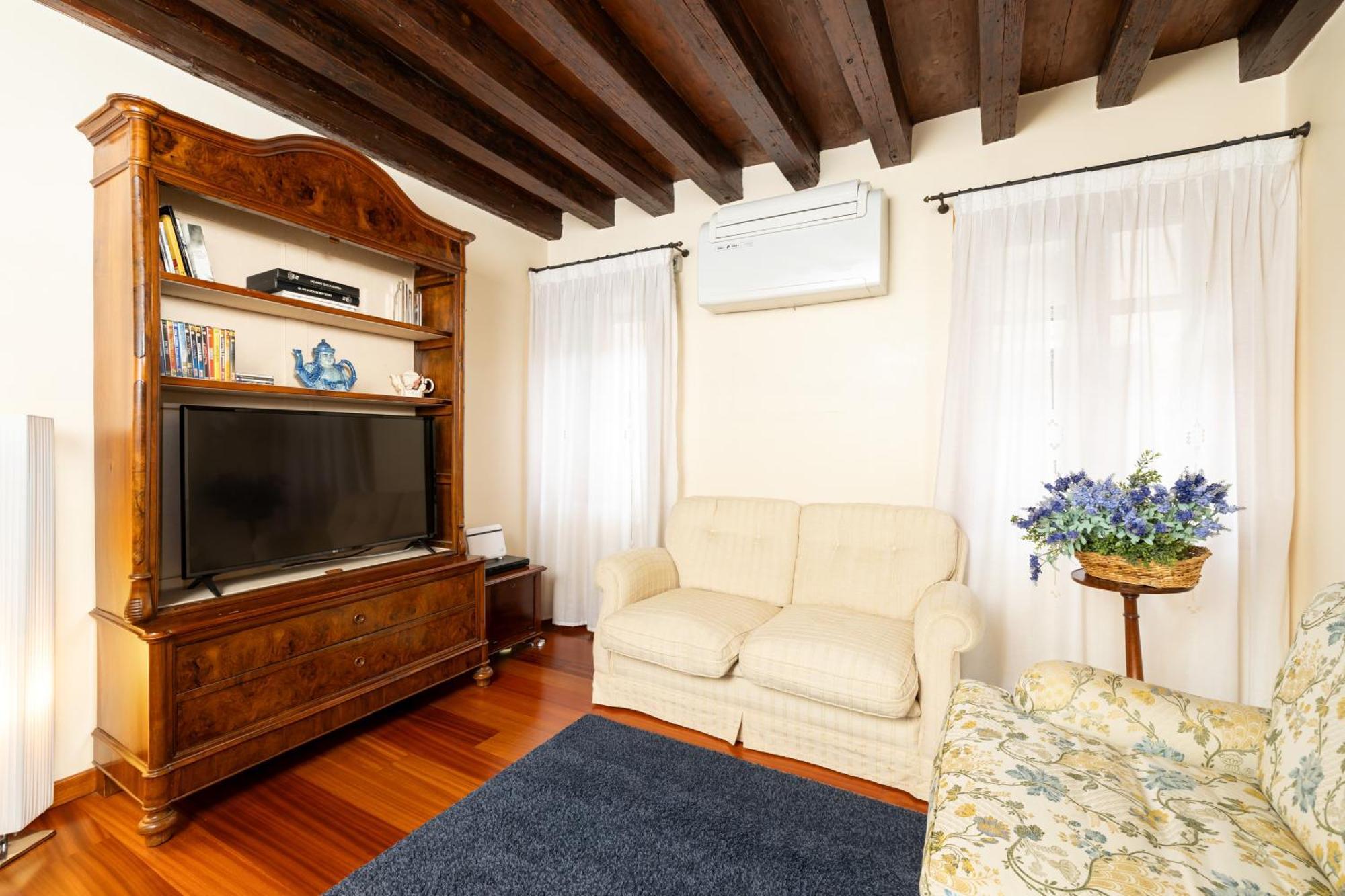 Heaven San Marco 1 & 2, The Elegant A Stone S Throw From St S Square *